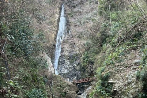 洒水の滝